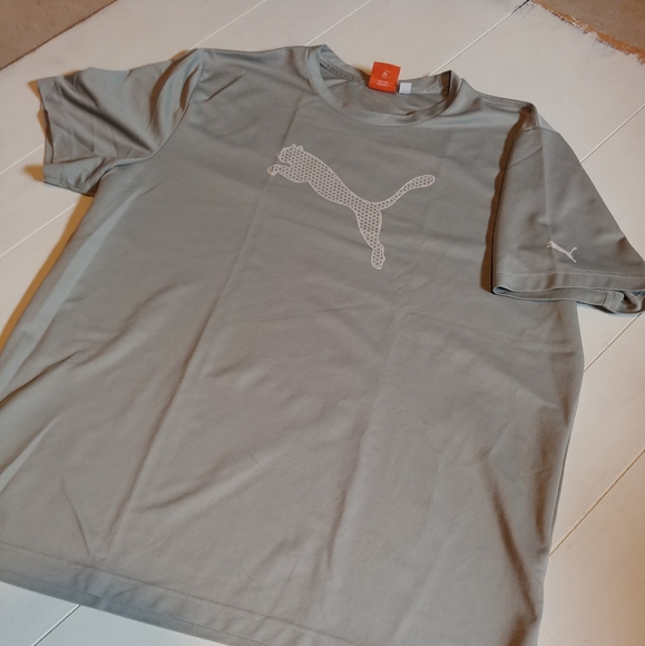Puma Other - Awesome PUMA T-Shirt!!